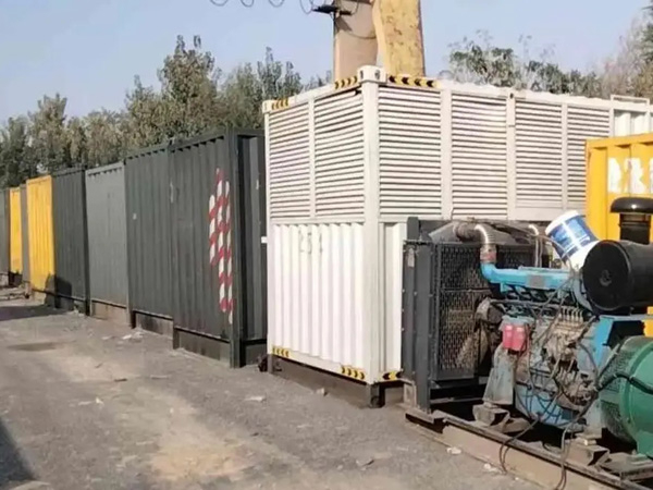岚县200KW柴油发电机机组每小时油耗是多少?